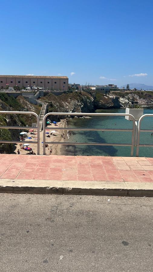 Il Gabbiano Home Terrasini Bagian luar foto